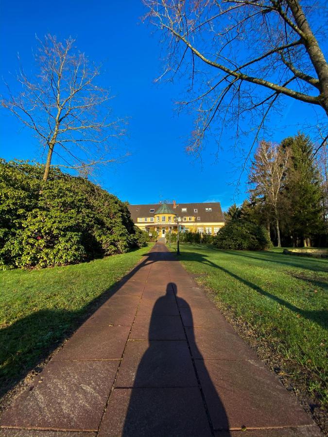 Hotel Sanssouci Bad Fallingbostel Exteriör bild